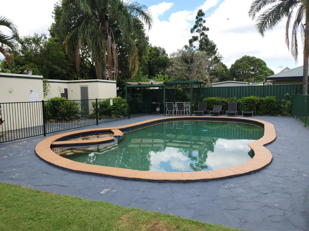 Mcnevins Maryborough Motel Esterno foto