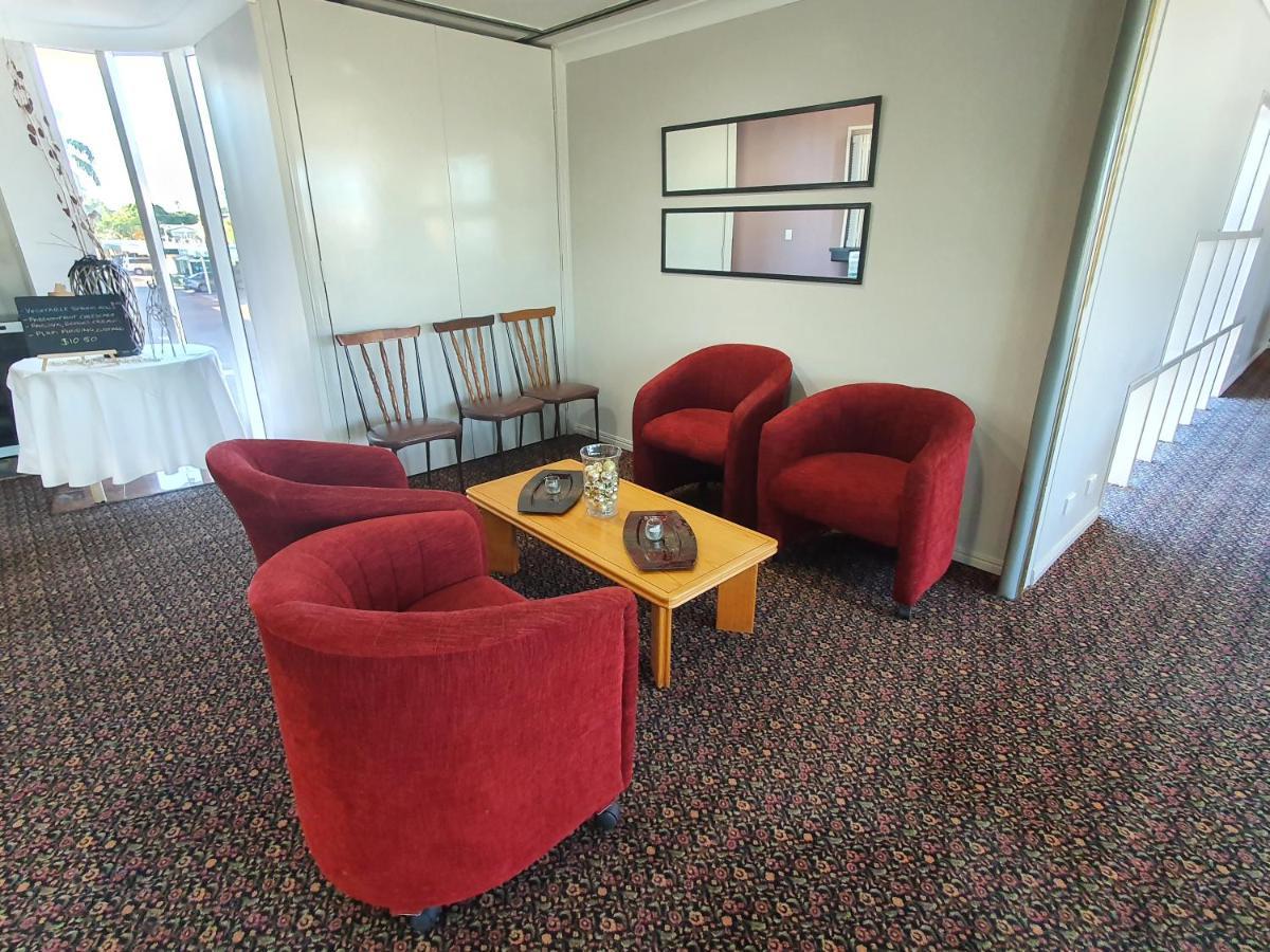 Mcnevins Maryborough Motel Esterno foto