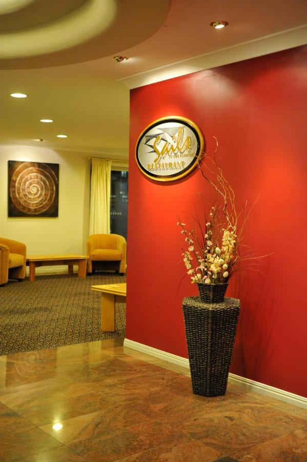 Mcnevins Maryborough Motel Esterno foto